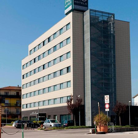 Ac Hotel Vicenza By Marriott Exterior photo